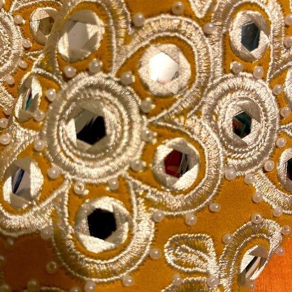 NWOB Tory Burch Elora Yellow Slide in Metallic - Picture 6 of 11